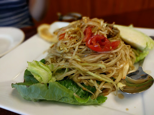 Laotian Restaurant «Teedee Thai-Laos Restaurant», reviews and photos, 4300 Great America Pkwy, Santa Clara, CA 95054, USA