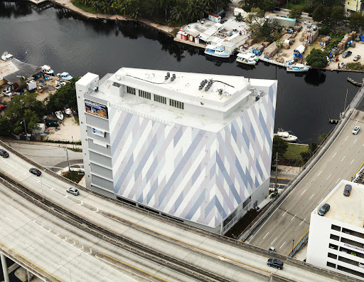 Self-Storage Facility «BoxVault Self Storage», reviews and photos, 123 SW North River Dr, Miami, FL 33130, USA