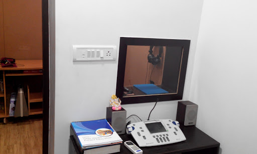Sunil Patil Audiologist and Speech Language Pathologist, SPARSH Rehablitation Clinic, Office no 28, 1st floor, Kedar Empire building,, above Bajaj showroom, near Dashbhuja Ganpati Mandir, Paud Phata, Karve Road, Pune, Maharashtra 411038, India, Audiologist, state MH