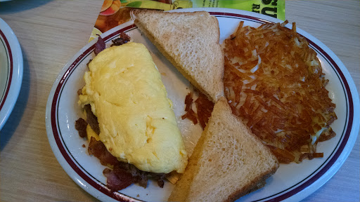 American Restaurant «Huddle House», reviews and photos, 111 Lois Moore Dr, Scottsville, KY 42164, USA