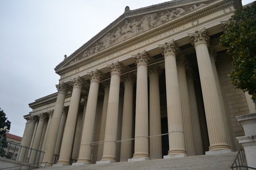 Национальный Архив, Вашингтон, округ Коламбия - Самый главный архив страны (National Archives, Washington DC)