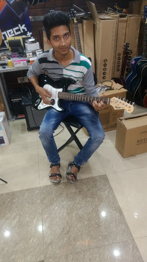 New Calcutta Music House - Chacha Ji, New Railway Road,, Opp. State Bank of Indian, Jalandhar, Punjab 144001, India, Used_Musical_Instrument_Shop, state PB