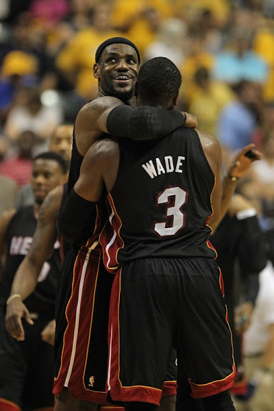 James amp Wade Carry Heat to Tie the Series LeBron With Away 98217s
