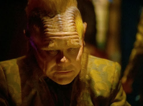 Star Trek: Voyager, 3x13