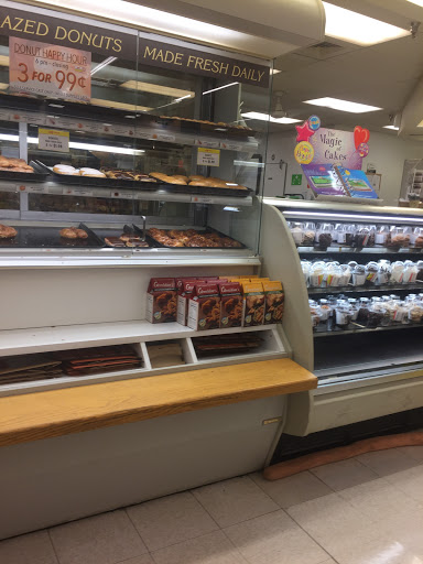 Grocery Store «Ingles Market», reviews and photos, 7173 Turner Lake Rd NW, Covington, GA 30014, USA