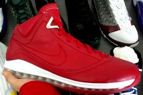 Unseen Nike Air Max LeBron VII 8220Red amp White8221 PE