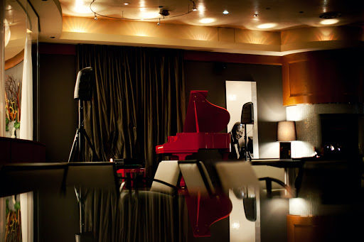 Options Jazz Lounge at Brookstreet