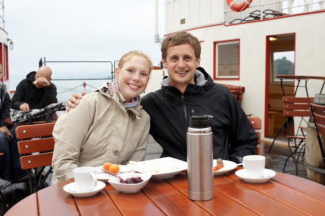 Bild "https://lh6.googleusercontent.com/-lGqszEd5NLg/T_tGQrnUTwI/AAAAAAAAFPA/Vnt65FndQMM/s640/2012-07-07%20048%20Alte%20F%C3%A4hre%20-%20Sonnenaufgangsfahrt.jpg"