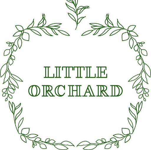 The Little Orchard logo