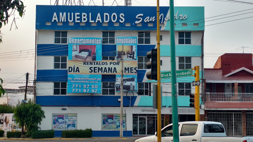 AMUEBLADOS SAN ISIDRO, Blvd. San Pedro 196, San Isidro, 37685 León, Gto., México, Alojamiento de autoservicio | GTO