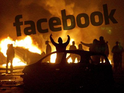Facebook rellen in Haren vuurwerk pyrotechniek