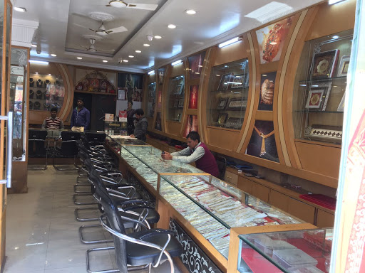 RK Tanishk Jewellers, Meena Bazar Rd, Lal Bazar, Bettiah, Bihar 845438, India, Crystal_Jeweller, state BR