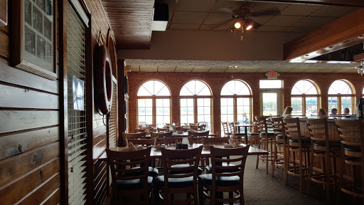 Seafood Restaurant «The Restaurant at Smithfield Station», reviews and photos, 415 S Church St, Smithfield, VA 23430, USA