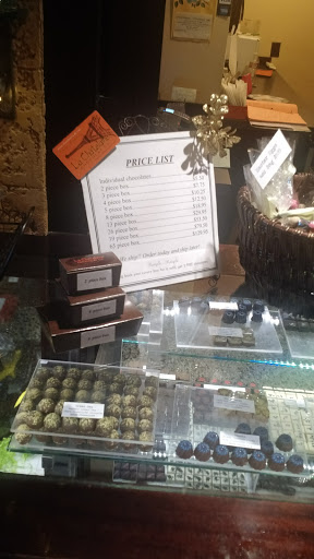 Chocolate Shop «La Châtelaine Chocolat Co. - Petite Location», reviews and photos, 105 W Main St, Bozeman, MT 59715, USA