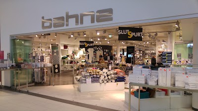 clothing-store