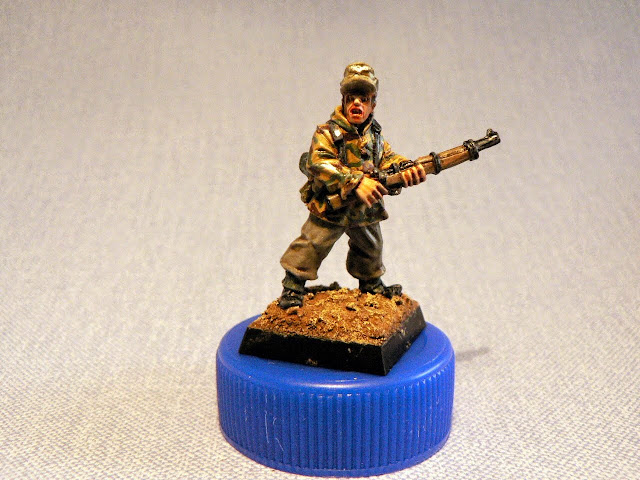 Du Warlord game en plastique à monter et de l'artizan P1090228