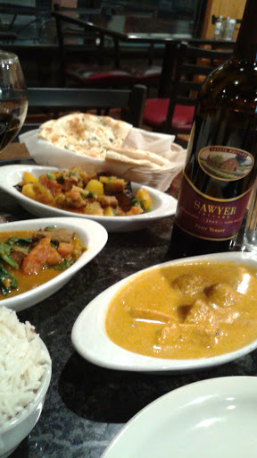 South Asian Restaurant «Shangri-La Cafe & Grill», reviews and photos, 1706 E Cotati Ave, Rohnert Park, CA 94928, USA