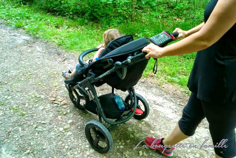 Roue Arrière Noire Poussette High Trek Bébé Confort