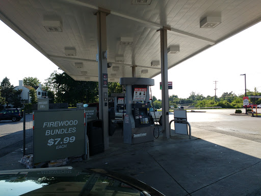 Gas Station «Thorntons», reviews and photos, 1830 Midland Trail, Shelbyville, KY 40065, USA