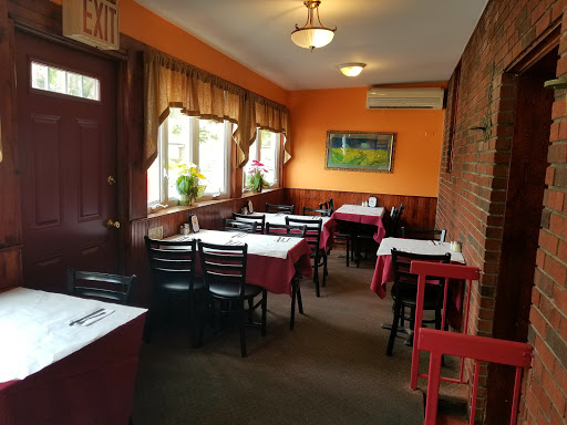 Italian Restaurant «The Clinton Restaurant», reviews and photos, 9-17 Clintonville St, Whitestone, NY 11357, USA