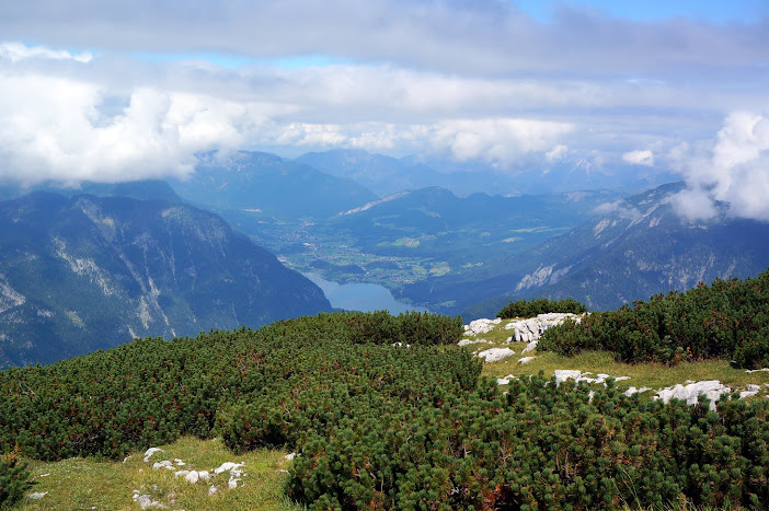 Австрия: Вена, долина Вахау, Зальцкаммергут (Туман, дождь, облака, солнце, радуга)
