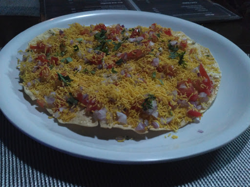 Bay Leaf Bistro, Shantiban Housing Society, Chinchwad Gaon, Chinchwad, Pimpri-Chinchwad, Maharashtra 411019, India, Diner, state MH