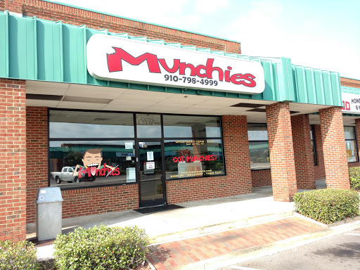 American Restaurant «Munchies», reviews and photos, 419 S College Rd #35, Wilmington, NC 28403, USA