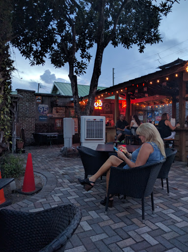 Bar «Cafe Da Vinci», reviews and photos, 112 W Georgia Ave, DeLand, FL 32720, USA