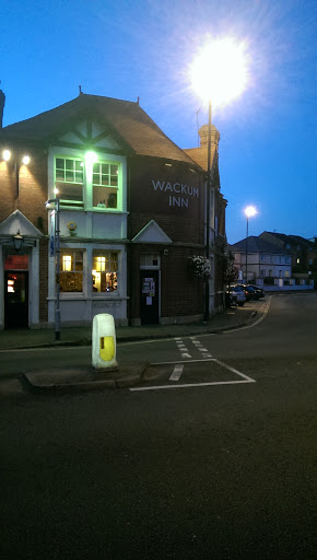 Wackum Inn