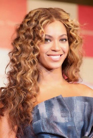 Best Short Curly Hairstyles