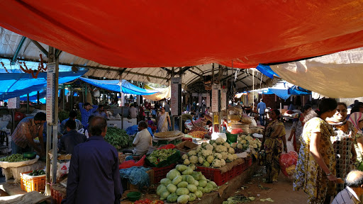 Raithu Bazaar, JNTU Rd, Kukatpally Housing Board Colony, Kukatpally, Hyderabad, Telangana 500085, India, Fruits_and_Vegetable_Wholesaler, state TS