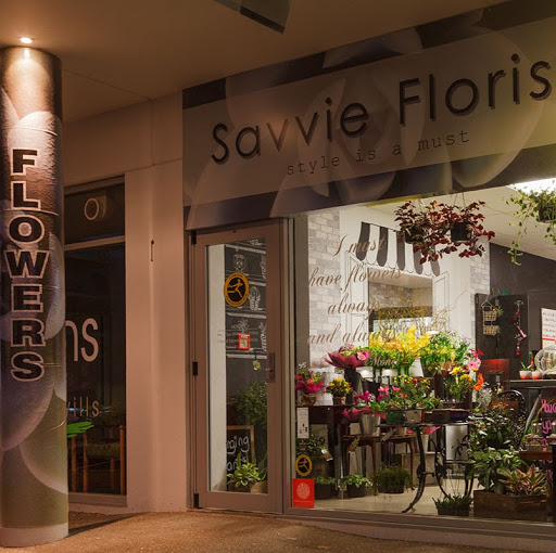 Savvie Florist logo