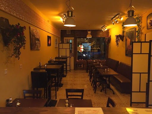 Kip restaurant Piri Piri Amsterdam