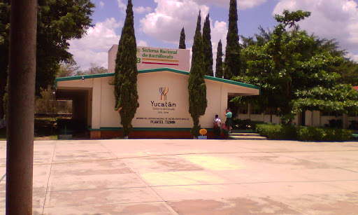 Colegio de Bachilleres del Estado de Yucatán Plantel Tizimín, Calle 48-B S/N por Calle 31, Centro, 97700 Tizimín, Yuc., México, Escuela preparatoria | YUC