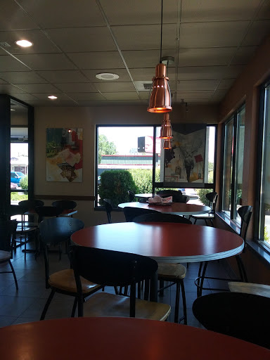 Fast Food Restaurant «Jack in the Box», reviews and photos, 1002 N 1st St, Yakima, WA 98901, USA