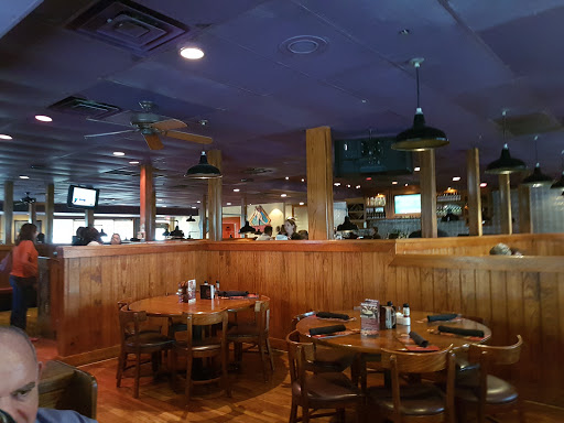 Steak House «Outback Steakhouse», reviews and photos, 808 Interstate 45 N, Conroe, TX 77301, USA