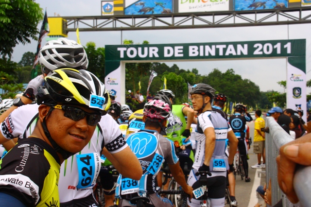 Tour de Bintan 2011 - Page 5 IMG_2077