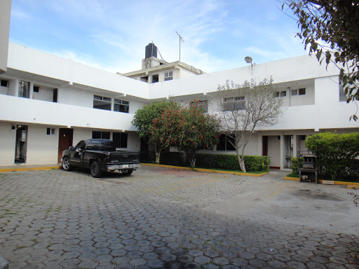 Hotel Gerar, 20 de Noviembre 200, Barrio Segundo, 75050 Tlachichuca, Pue., México, Alojamiento en interiores | PUE
