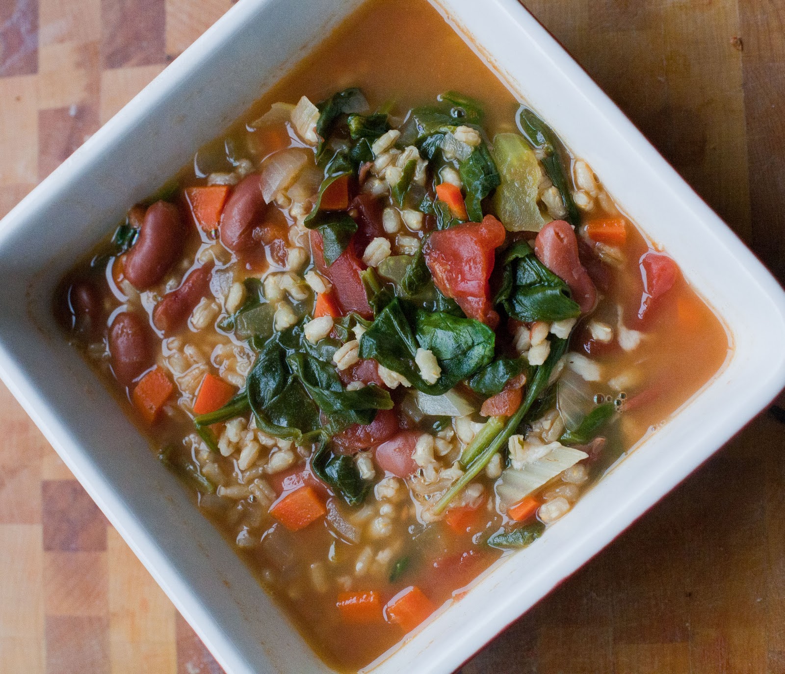 That&amp;#39;s Damn Good!: Hearty Bean and Barley Soup