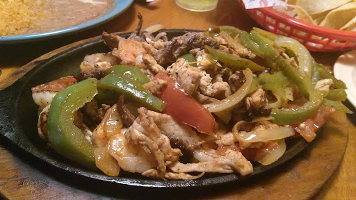 Restaurant «Fiesta Mexicana Restaurant», reviews and photos, 2465 US-43, Lawrenceburg, TN 38464, USA