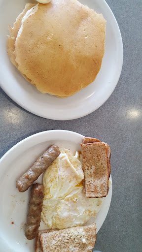 Diner «Mt Hope Family Diner», reviews and photos, 1511 Mt Hope Ave, Rochester, NY 14620, USA