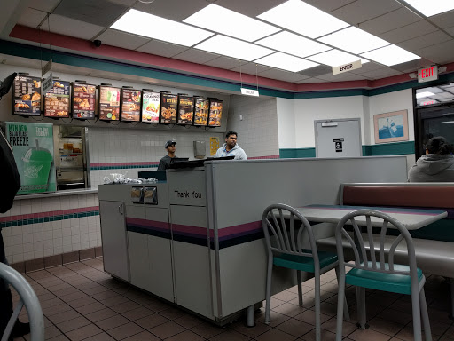 Mexican Restaurant «Taco Bell», reviews and photos, 1131 Inman Ave, Edison, NJ 08820, USA