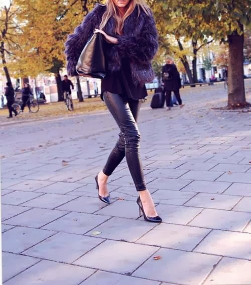 How to Chic: FAUX FUR AND LEATHER LEGGINGS