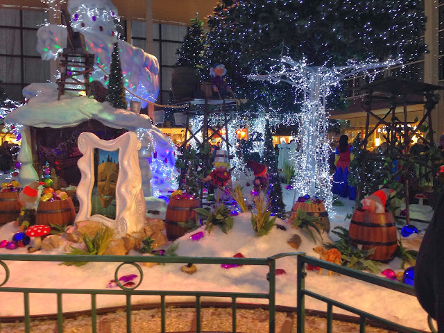 thatgirlcalledlauren milton keynes christmas display thatgirlcalledlauren milton keynes christmas display