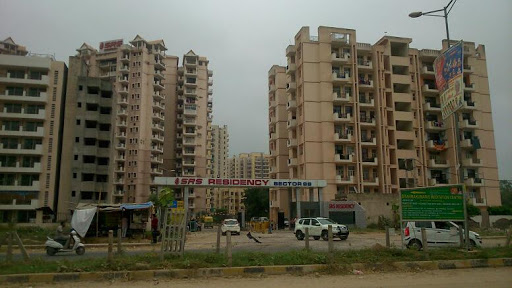 SRS Residency, SRS Royal Hills, Sector 88, Faridabad, 121001, India, Apartment_complex, state HR