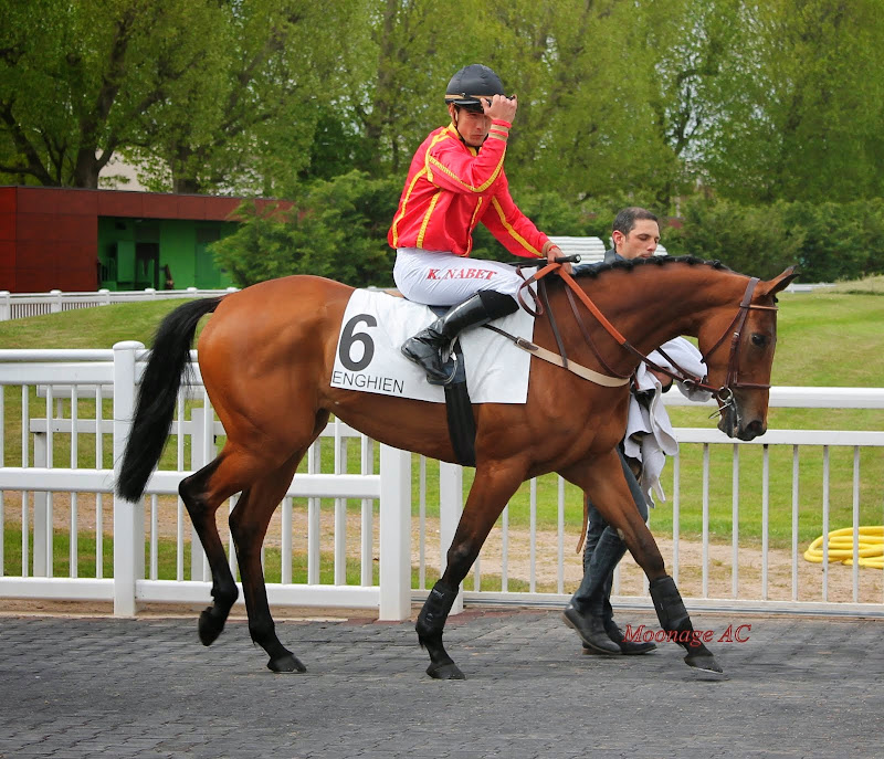 Photos Enghien le 18-04-2014 IMG_9745