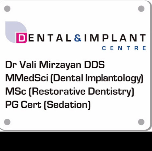 Dental & Implant Centre logo
