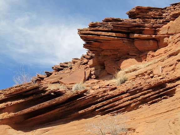 Rock layers near the head of Dry Fork Slot
