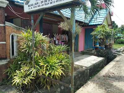 clothing-store