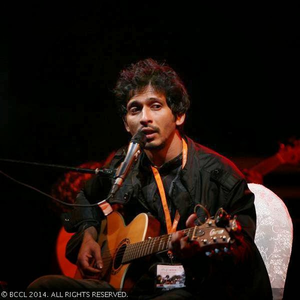 Arnob performs during Sufi Sutra 2014, held in Kolkata. 